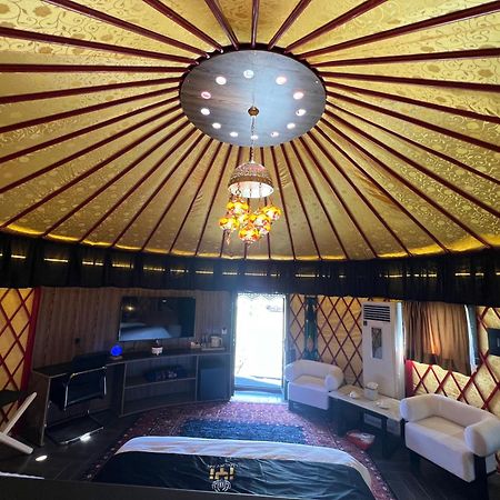 Iyi Luxury Inn Swat Saidu Sharif ภายนอก รูปภาพ