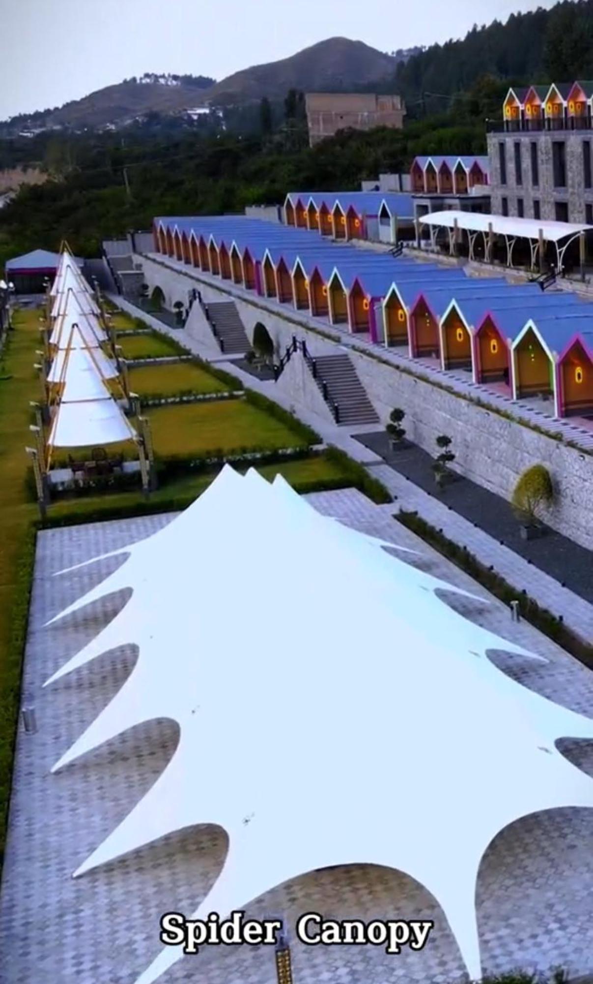 Iyi Luxury Inn Swat Saidu Sharif ภายนอก รูปภาพ