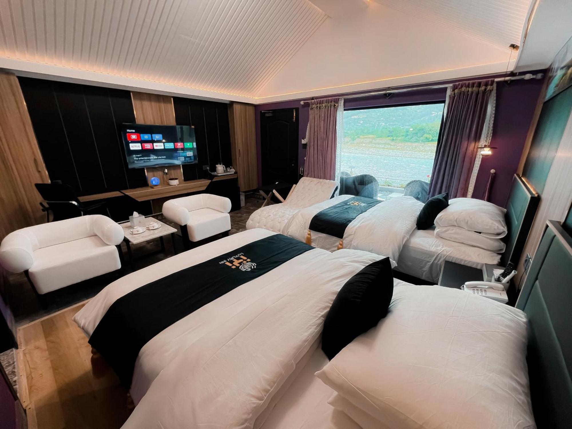 Iyi Luxury Inn Swat Saidu Sharif ภายนอก รูปภาพ